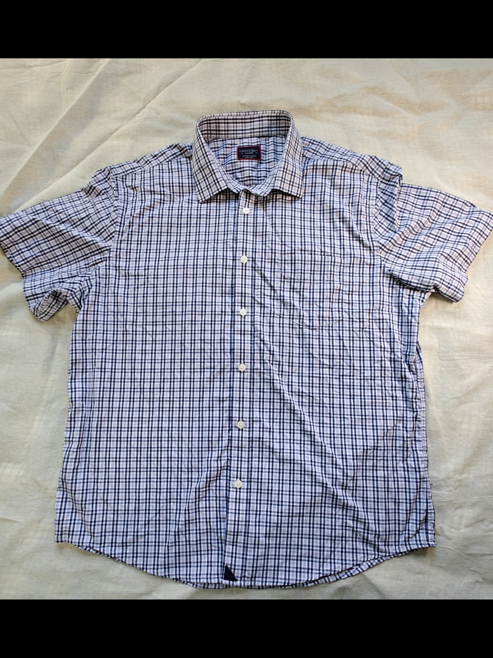 UNTUCKit Men's Blue and White Plaid Short-Sleeve Button-Down Shirt